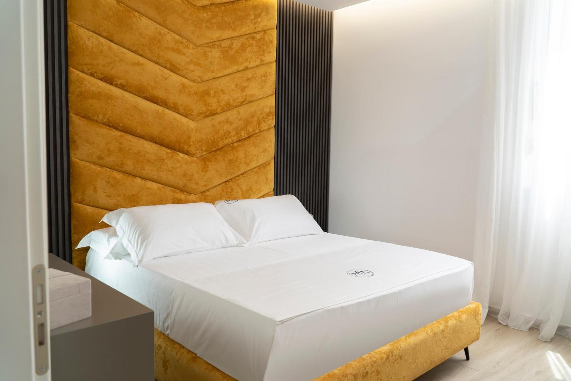 Mateo Apartments Sarandë エクステリア 写真