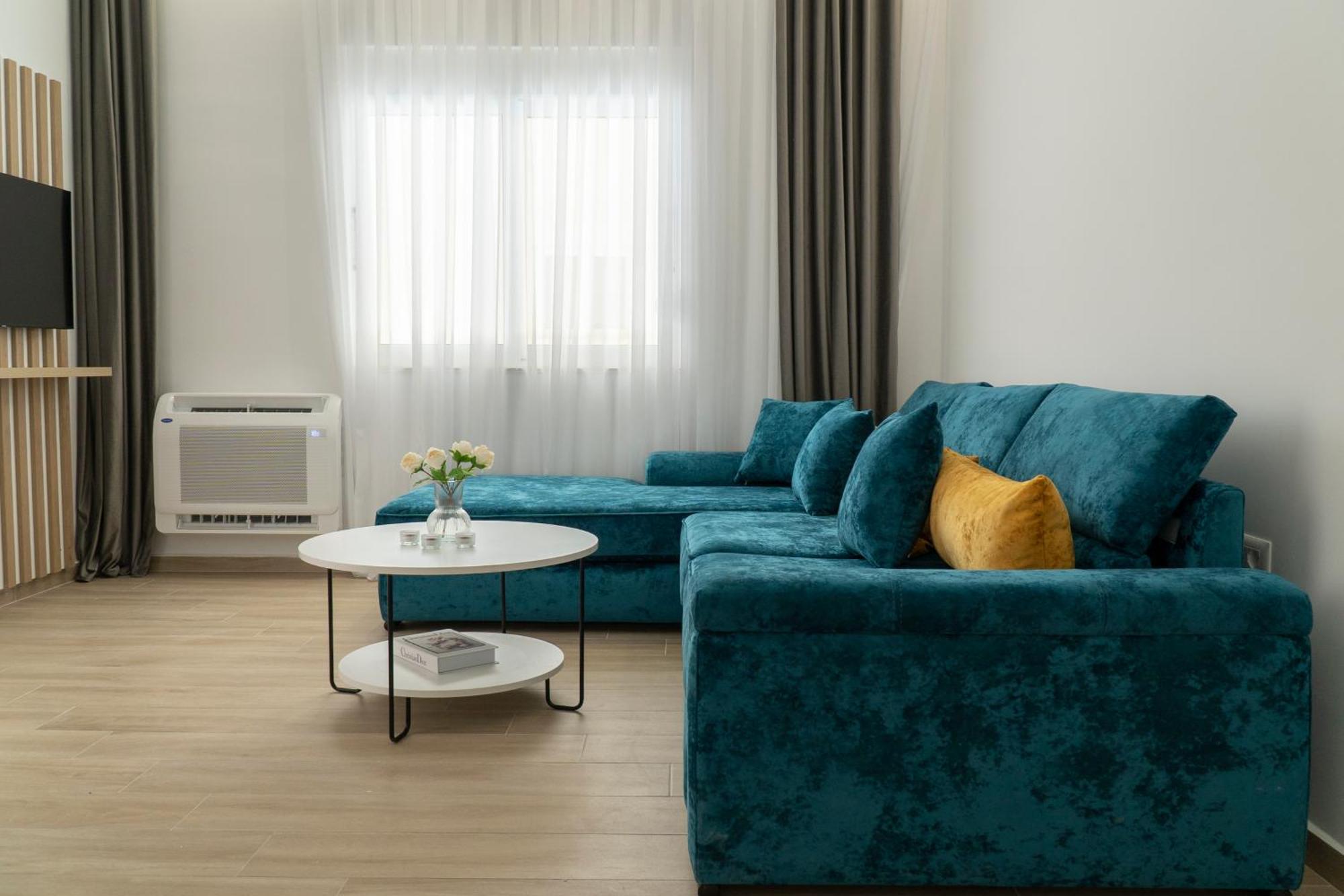 Mateo Apartments Sarandë エクステリア 写真