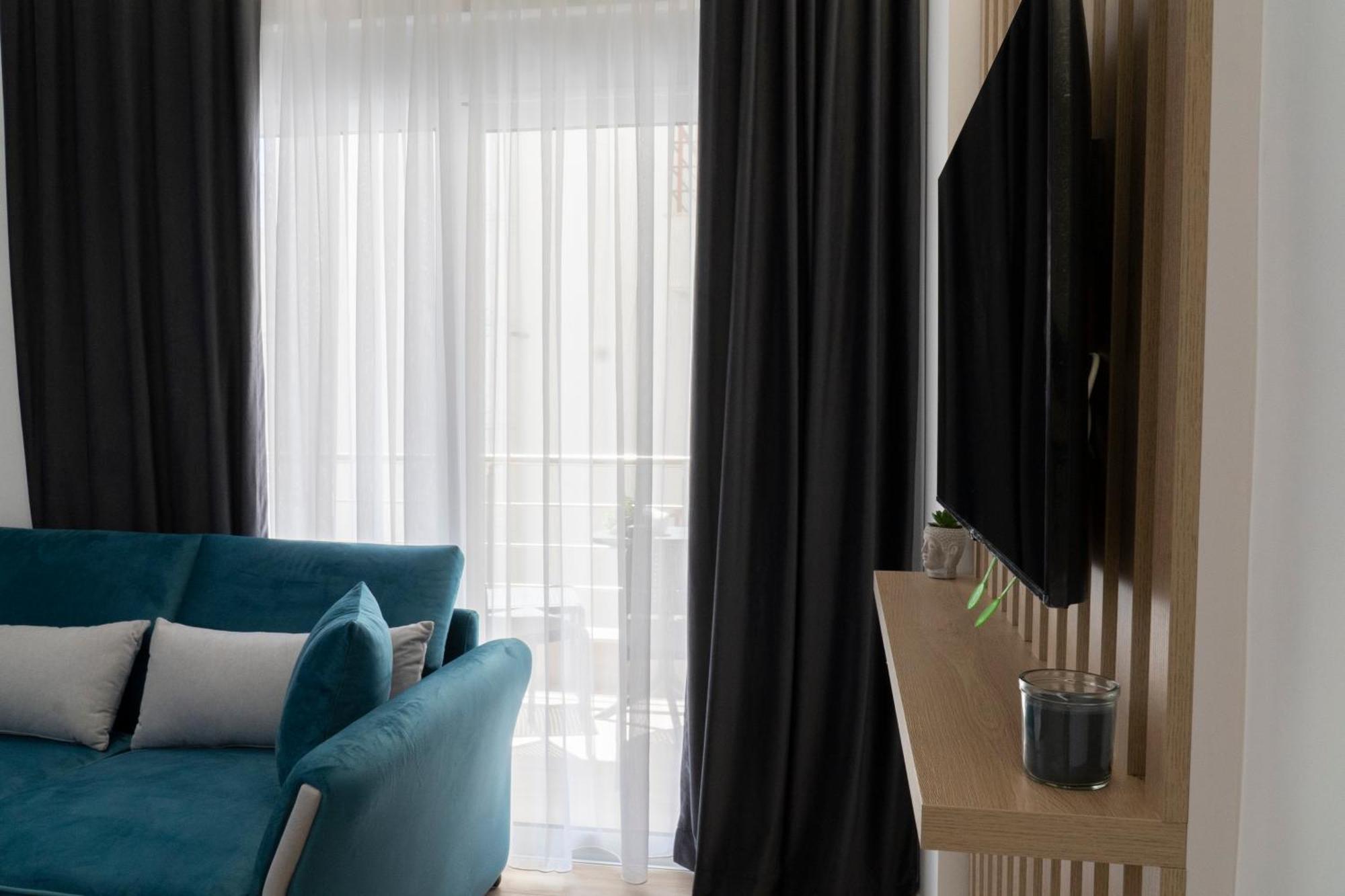 Mateo Apartments Sarandë エクステリア 写真