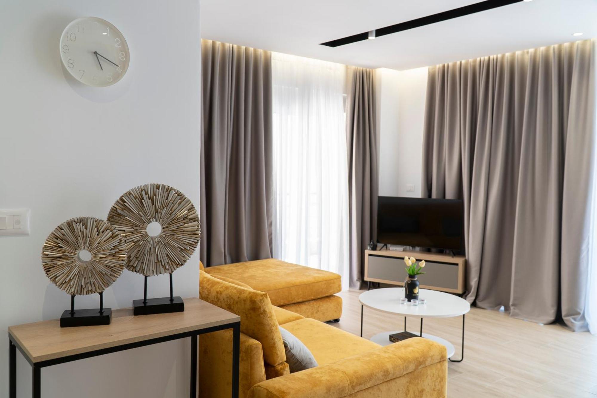 Mateo Apartments Sarandë エクステリア 写真