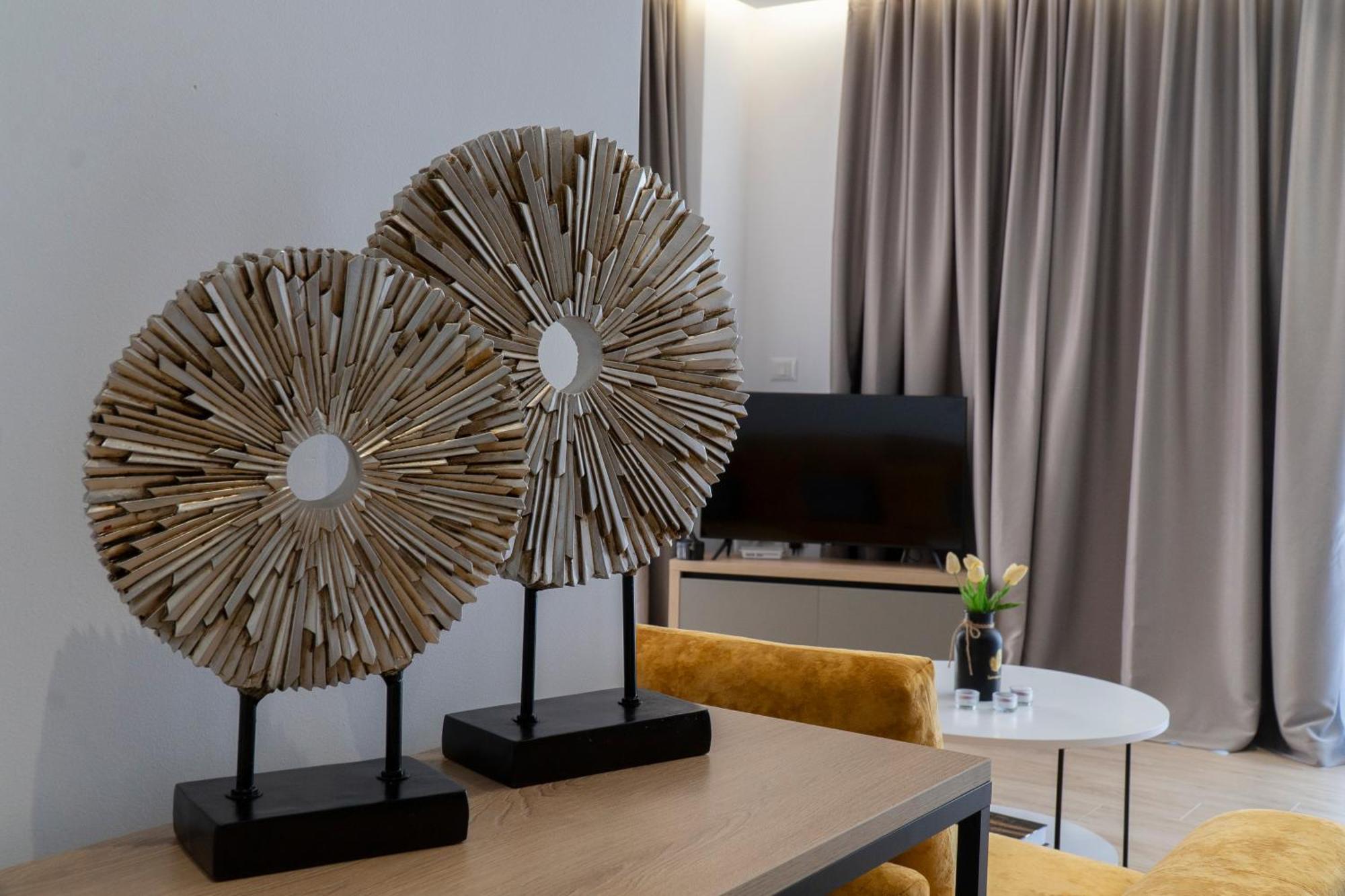 Mateo Apartments Sarandë エクステリア 写真