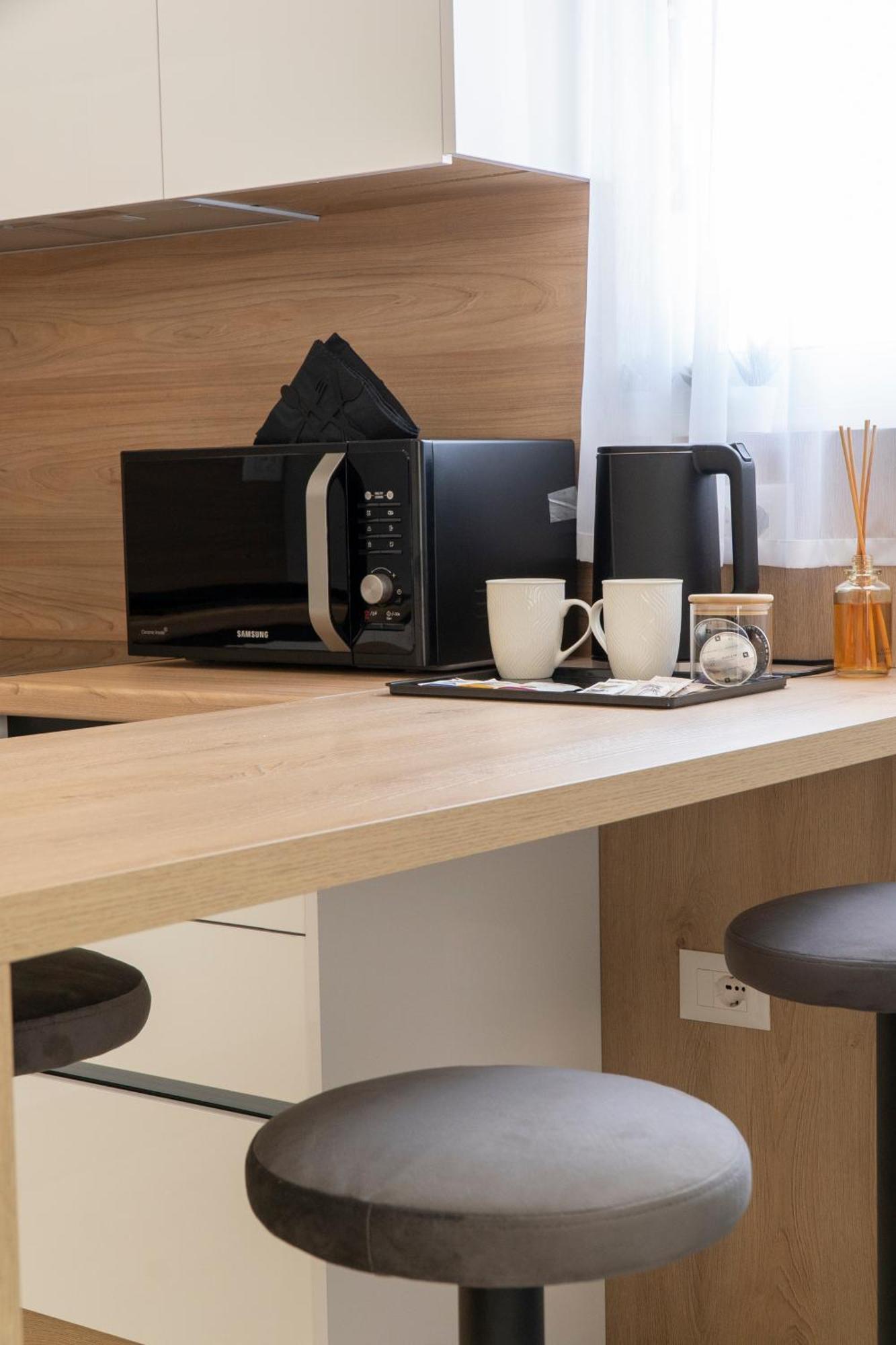 Mateo Apartments Sarandë エクステリア 写真